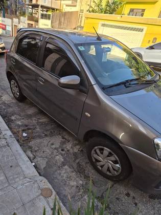 TOYOTA ETIOS 1.5 XS 16V FLEX 4P AUTOMÁTICO